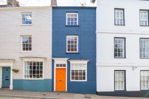 33a Bridge Street, Chepstow, NP16 5EY
