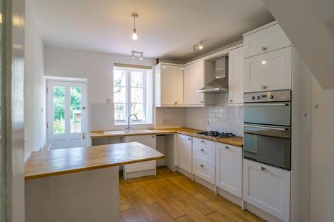 33a Bridge Street, Chepstow, NP16 5EY