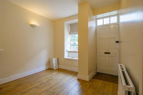 33a Bridge Street, Chepstow, NP16 5EY