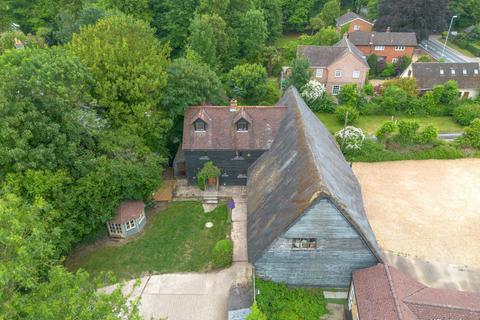 undefined, Chestnut Lane, Royston SG8