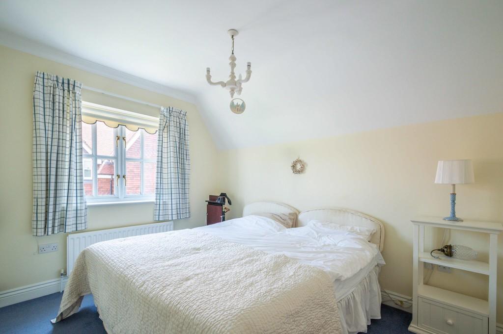 11 Balaton Place-22