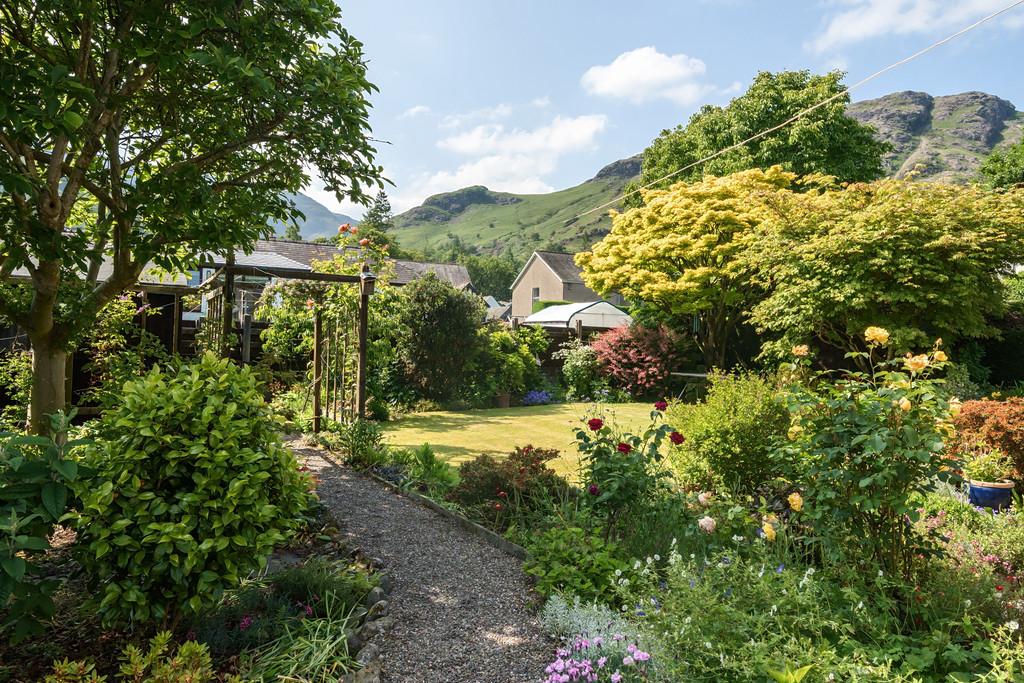 Enchanting Garden and Fell Views