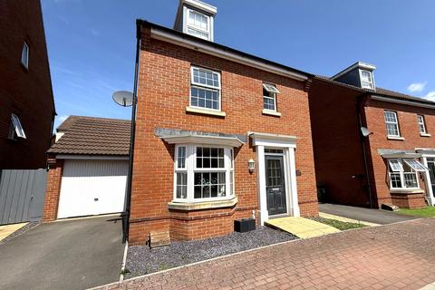 4 bedroom detached house for sale, Turntable Place, Westbury