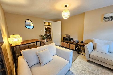 Flat H, 12 Bath Road, Worcester, WR5 3EJ