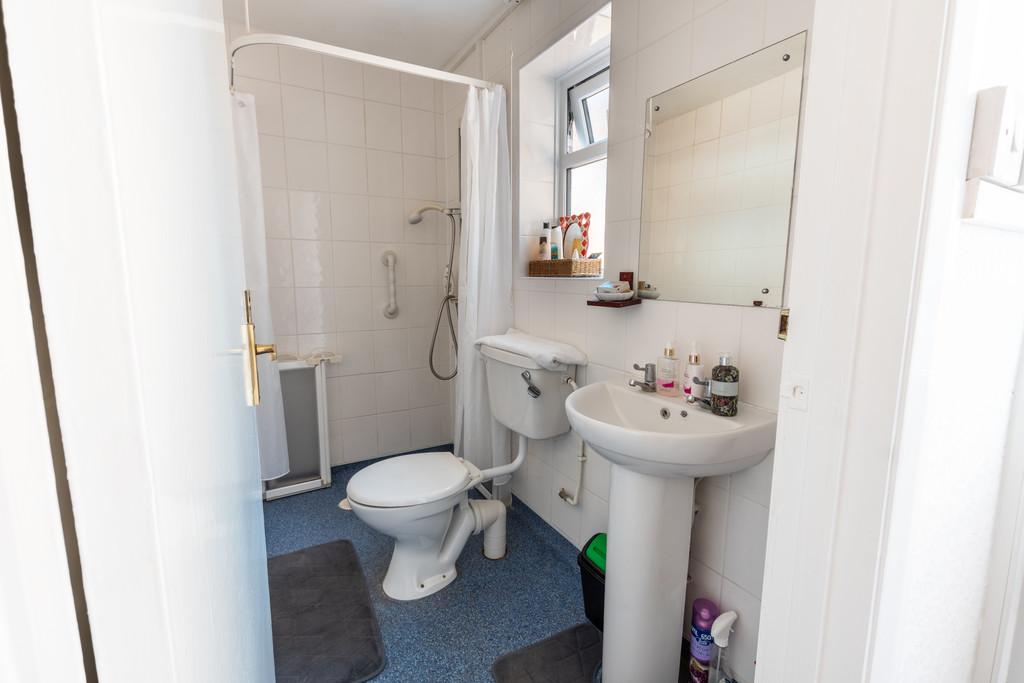 Bathroom 1 A