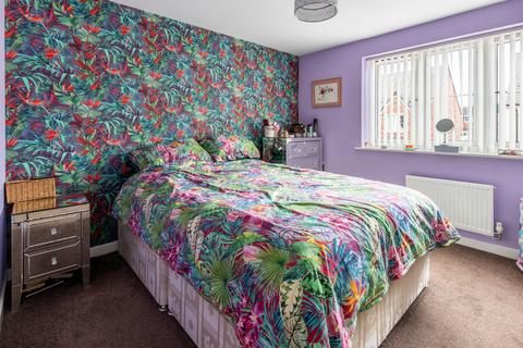 55 Deane Drive, Whittington, Worcester, WR5 2SR