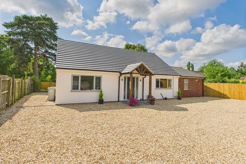 4 bedroom detached bungalow for sale, Horncastle Road, Woodhall Spa LN10