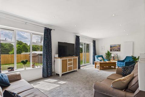 4 bedroom detached bungalow for sale, Horncastle Road, Woodhall Spa LN10