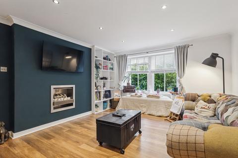 undefined, 22a Southpark Avenue, Hillhead, G12 8HZ