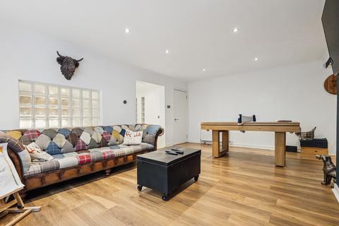undefined, 22a Southpark Avenue, Hillhead, G12 8HZ