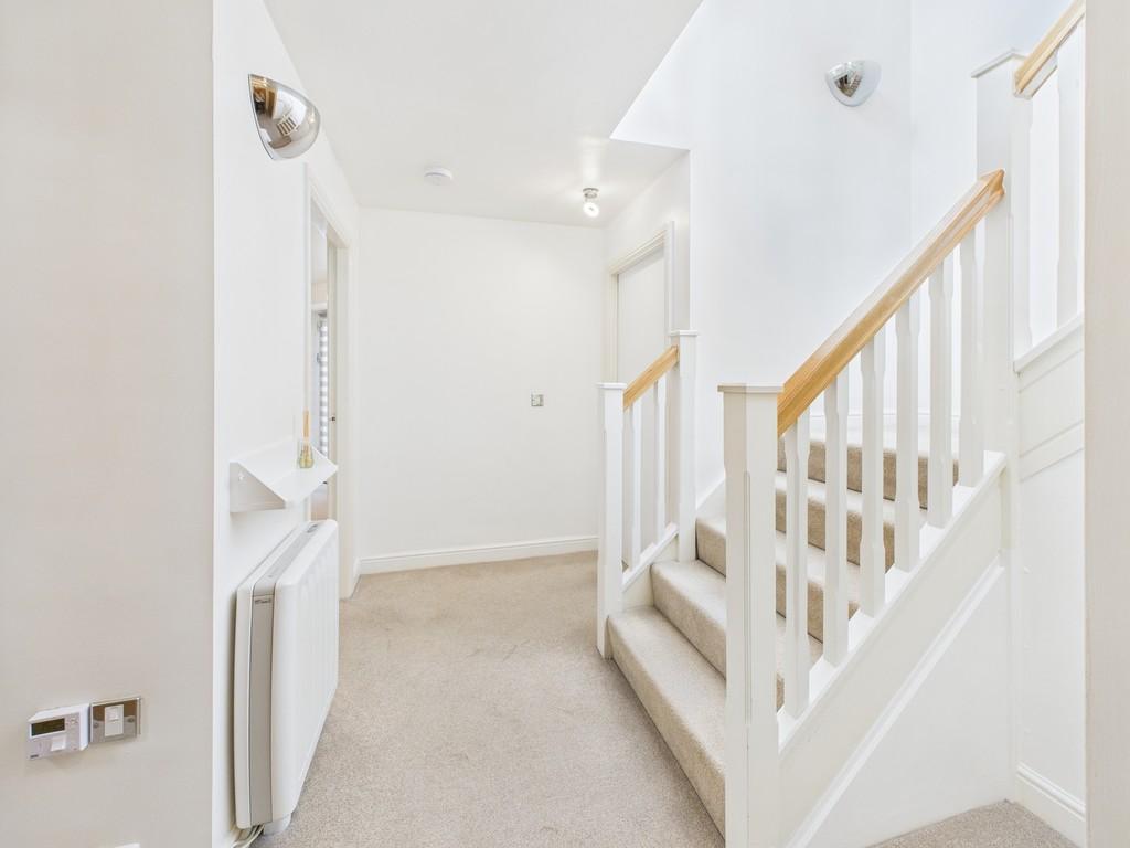 Cam02854 g0 pr0394 still012