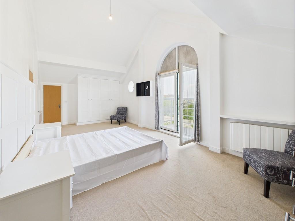 Cam02854 g0 pr0394 still017