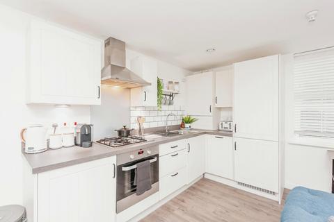 1 bedroom apartment for sale, Heathfield Lane, Birkenshaw, Bradford