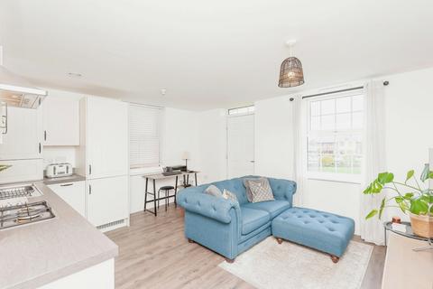 1 bedroom apartment for sale, Heathfield Lane, Birkenshaw, Bradford