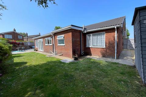 3 bedroom detached bungalow for sale, Abbots Gardens, Whaplode PE12 6SZ