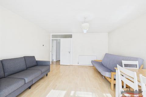 24 Apsley Close, Harrow, HA2 6AP