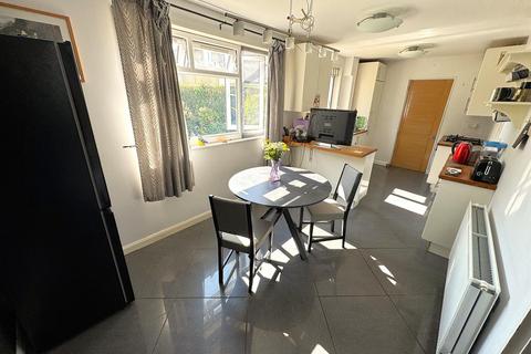 1 Brookes Grove, Corby, NN17 2AQ