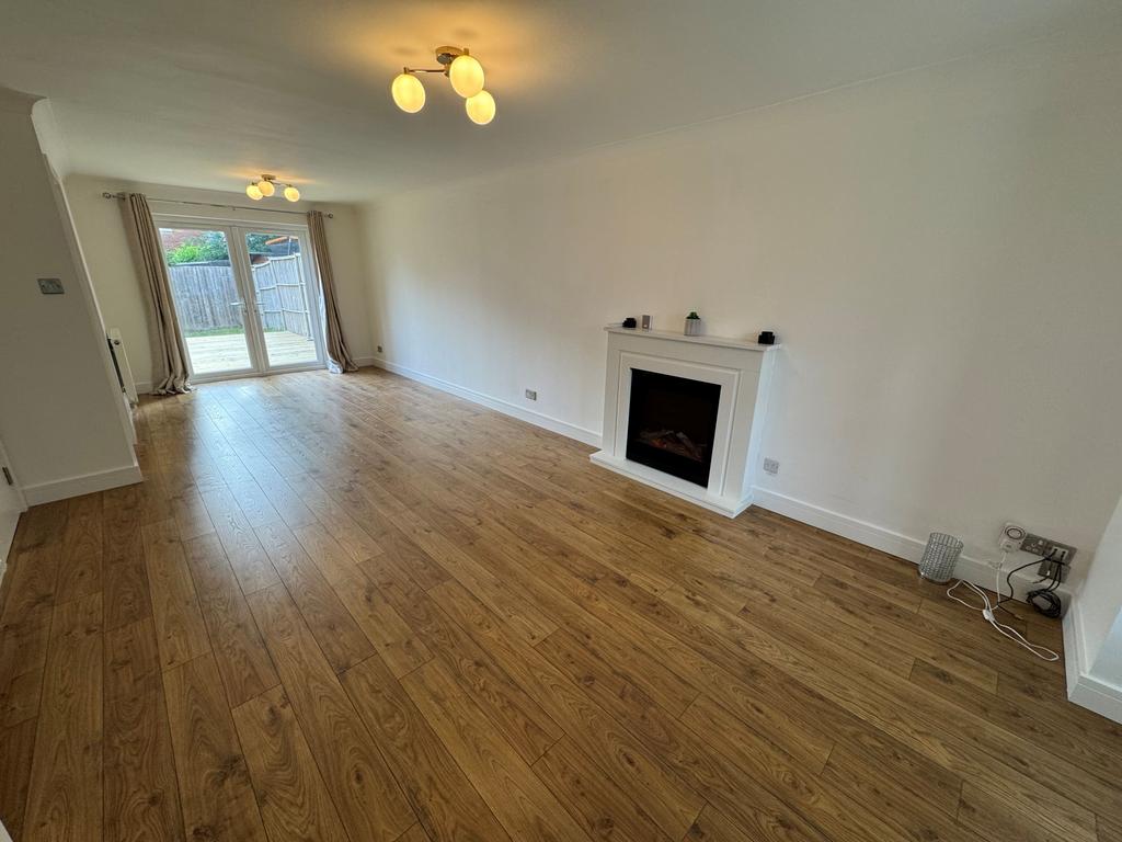 Living/Dining Room