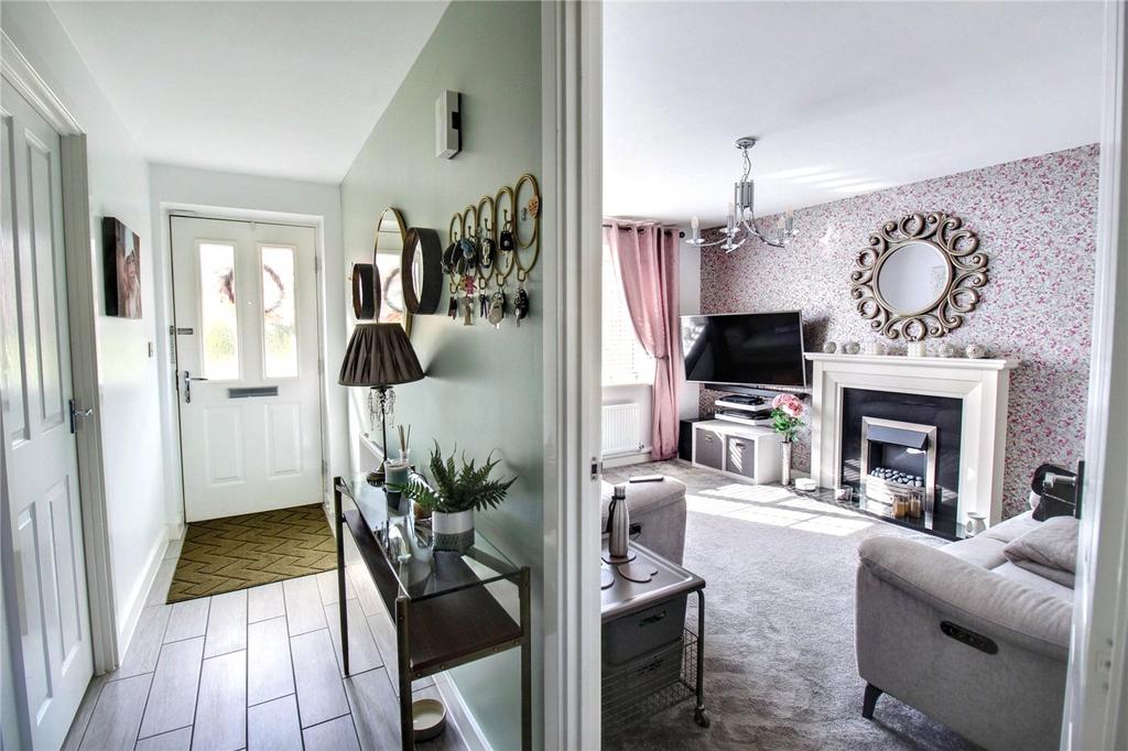 Hallway &amp; Lounge