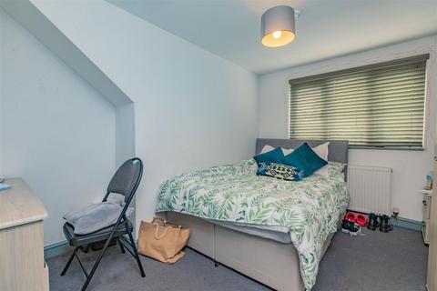 6 bedroom house to rent, Dawlish Road, Birmingham B29