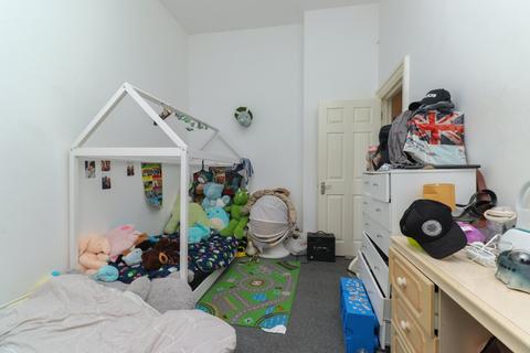 2 bedroom flat for sale, Dalby Square, Cliftonville, Margate, Kent, CT9