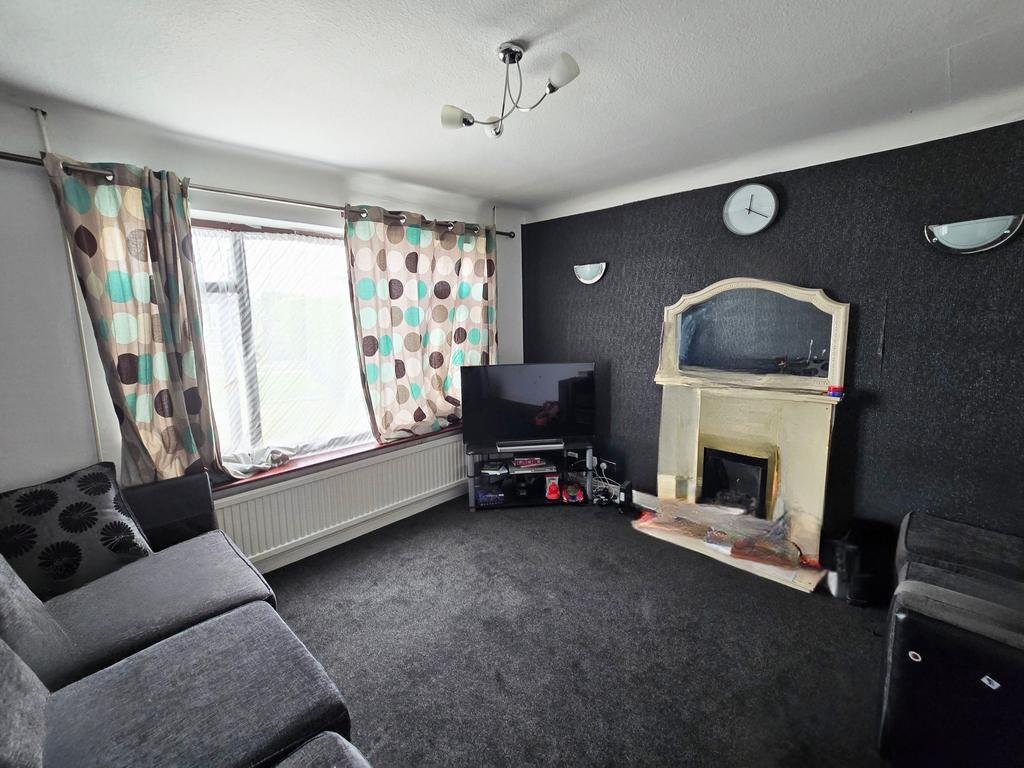 Living room 1