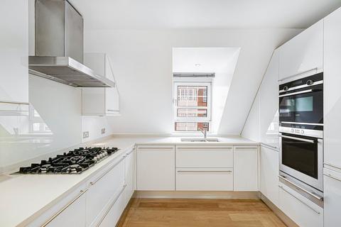 3 bedroom flat to rent, Crown Lodge, 12 Elystan Street, London