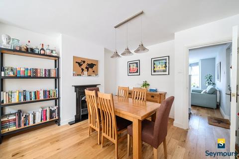 19 Denzil Road, Guildford, GU2 7NQ