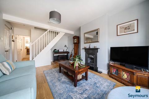 19 Denzil Road, Guildford, GU2 7NQ