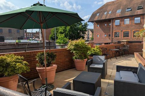 1 bedroom retirement property for sale, Medway Wharf Road, Tonbridge, TN9