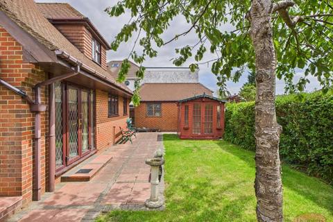 79 Durrington Road, Bournemouth, BH7 6PZ