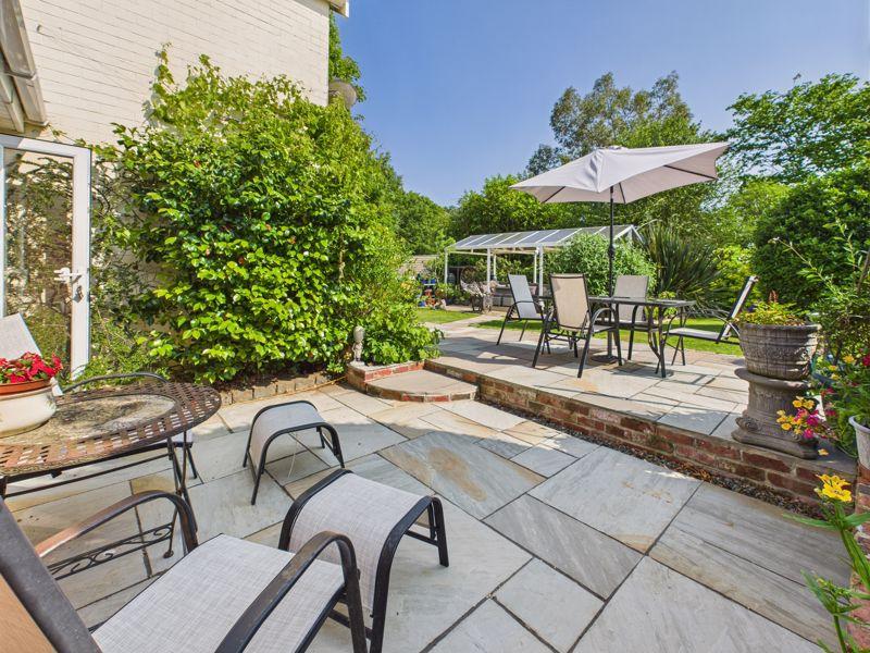 Side Garden Patios
