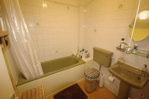1 bedroom flat for sale, Silk Mill Road, Watford