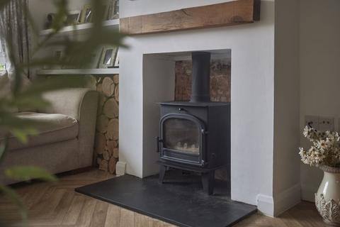 16 Grainger Close, Exeter, EX2 5RL