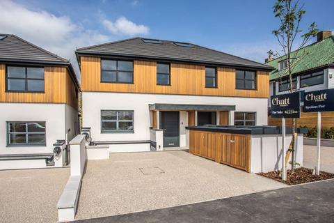 4 bedroom semi-detached house for sale, Ladies Mile Road, Brighton