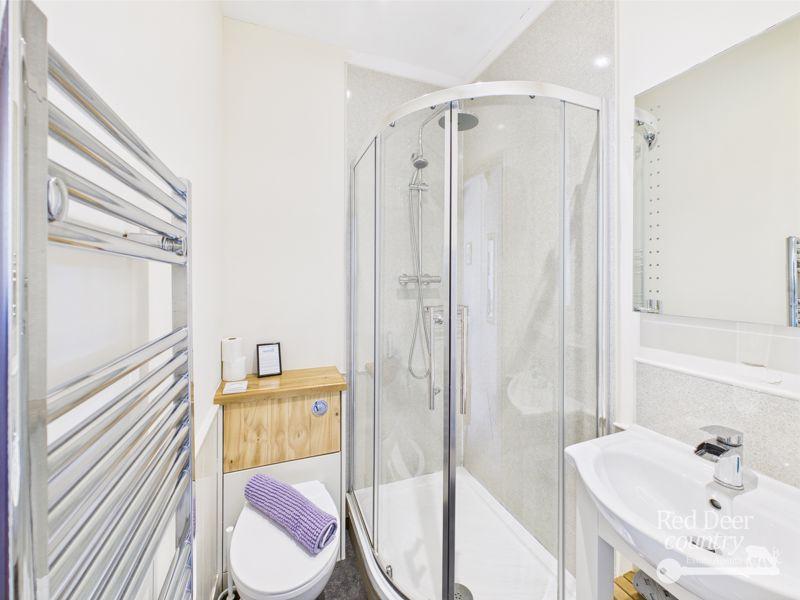 Ground Floor Ensuite