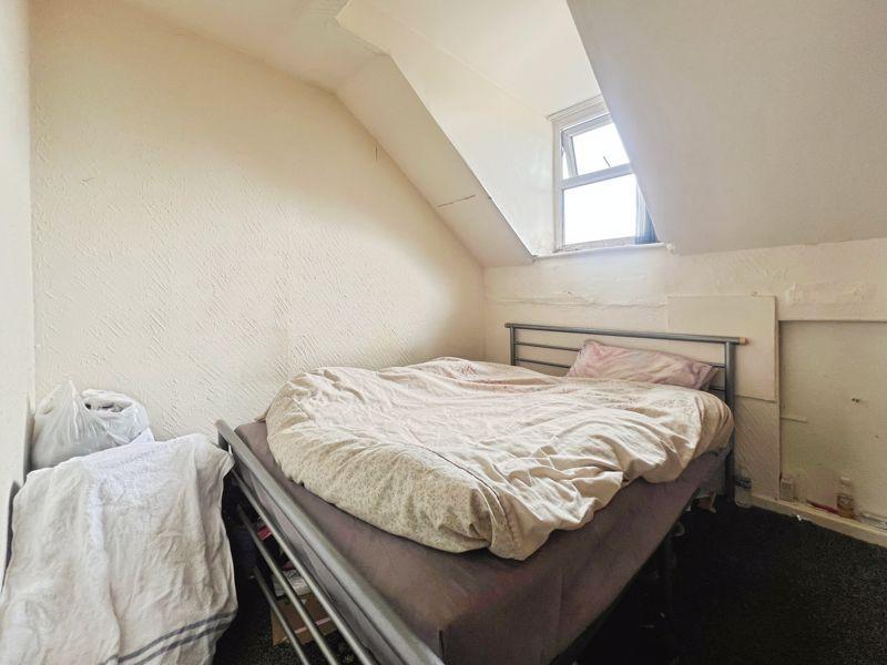 Flat 5