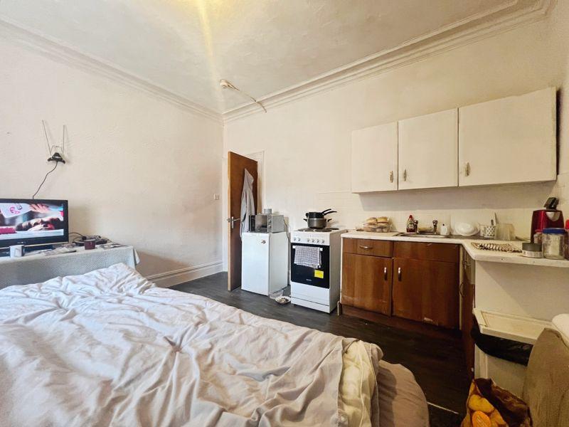 Flat 2