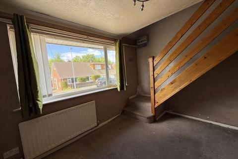 6 Deepdale Close, Stoke-on-trent, ST6 8XF
