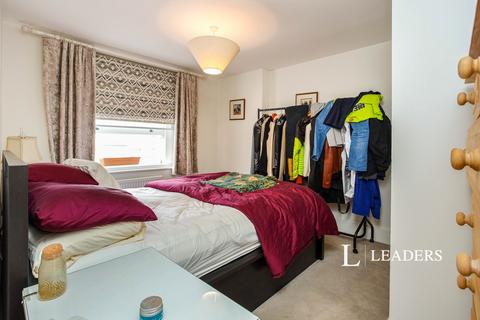 1 bedroom flat to rent, High Street, TN9