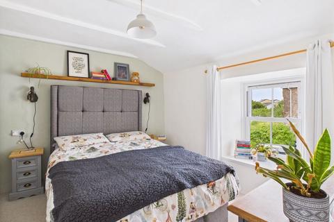 undefined, Gew Terrace, Redruth - Beautifully presented cottage
