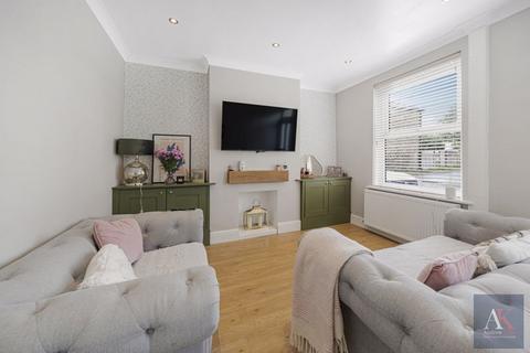 2 bedroom terraced house for sale, Gordon Street, Newhey OL16 3SL