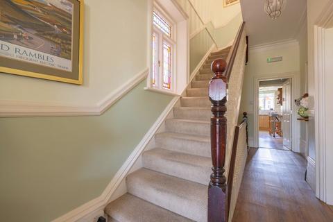 undefined, Royal Parade, BN22 7AQ