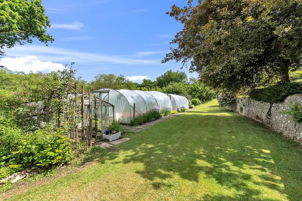 Poly tunnel