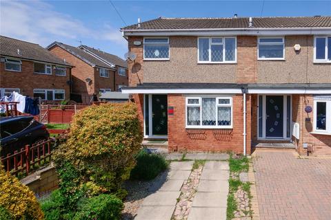 3 bedroom end of terrace house for sale, Woodlea Grove, Leeds LS19