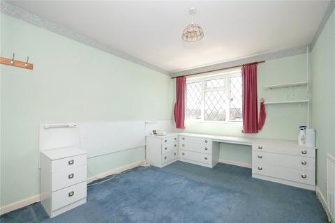 undefined, Woodlea Grove, Leeds LS19