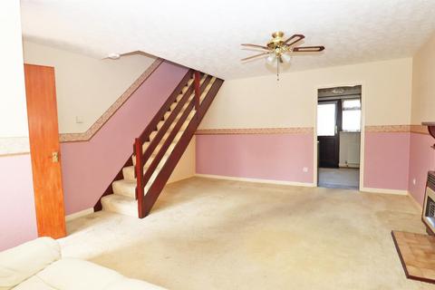 undefined, Luttrell Close, Taunton TA2