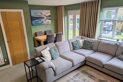 9 Lambley Crescent, Seaton Delaval, Whitley Bay, NE25 0FJ