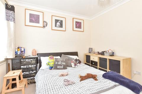 2 bedroom terraced house for sale, Winters Croft, Gravesend, Kent