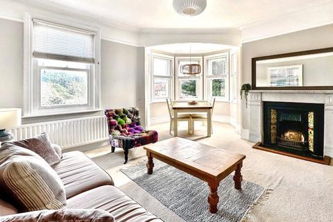 3 bedroom apartment to rent, Studland Road, Bournemouth, BH4